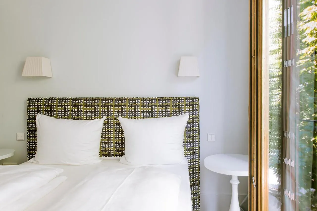 Jugend- Und Familienhotel Augustin München 3*,