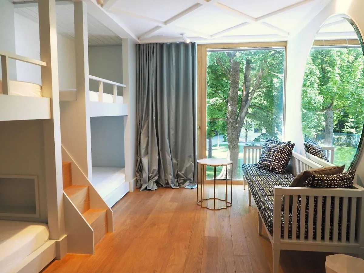 Jugend- Und Familienhotel Augustin Mnichov 3*,  Německo
